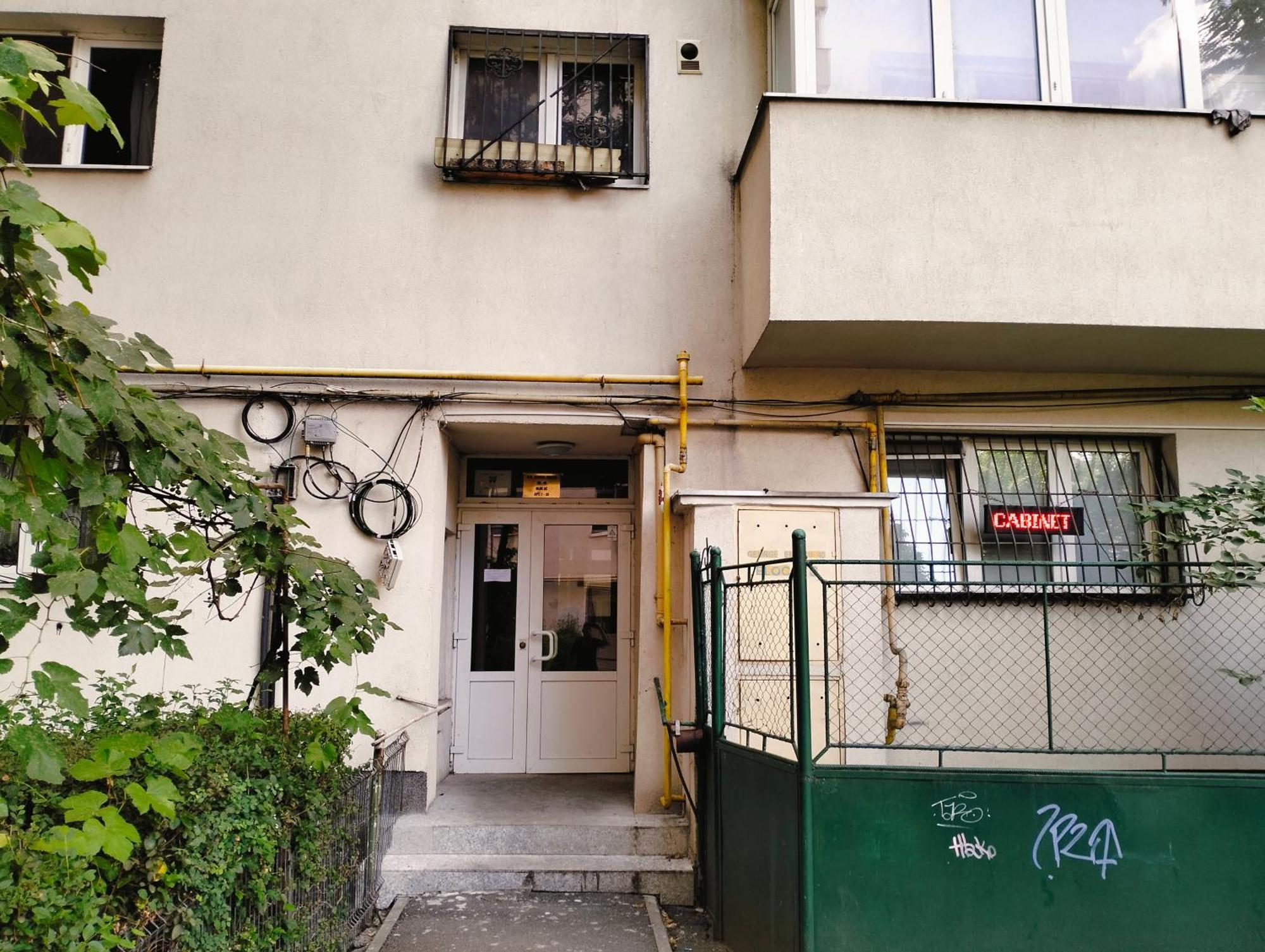 My House - Ultracentral Romana Square Near Old Town ブカレスト エクステリア 写真